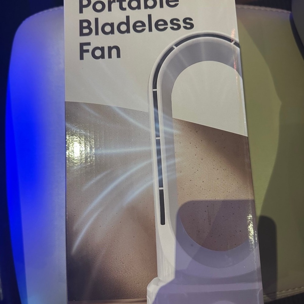 Portable Bladeless Fan